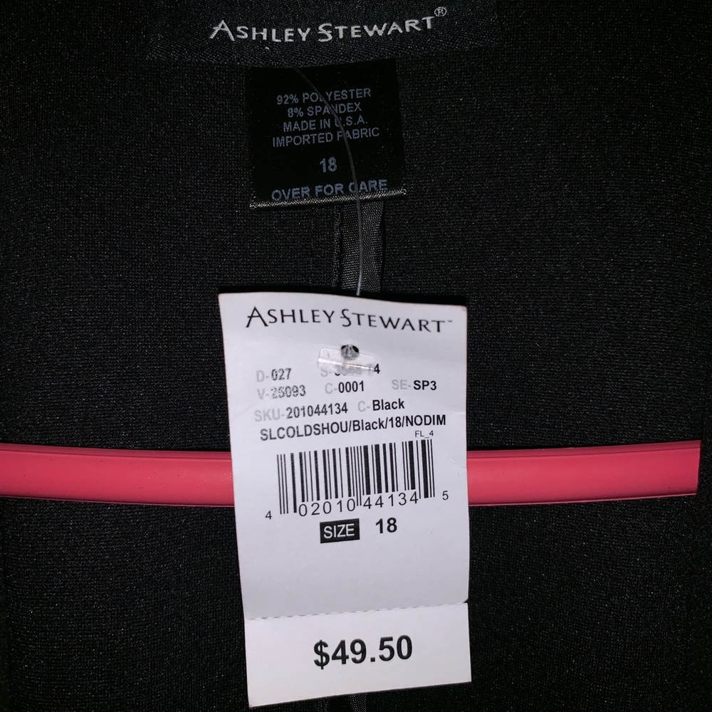 Ashley Stewart Cold Shoulder short sleeve - Picture 3 of 3